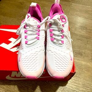 Gently used pink and white Nike Air Max 270. Size 5 1/2